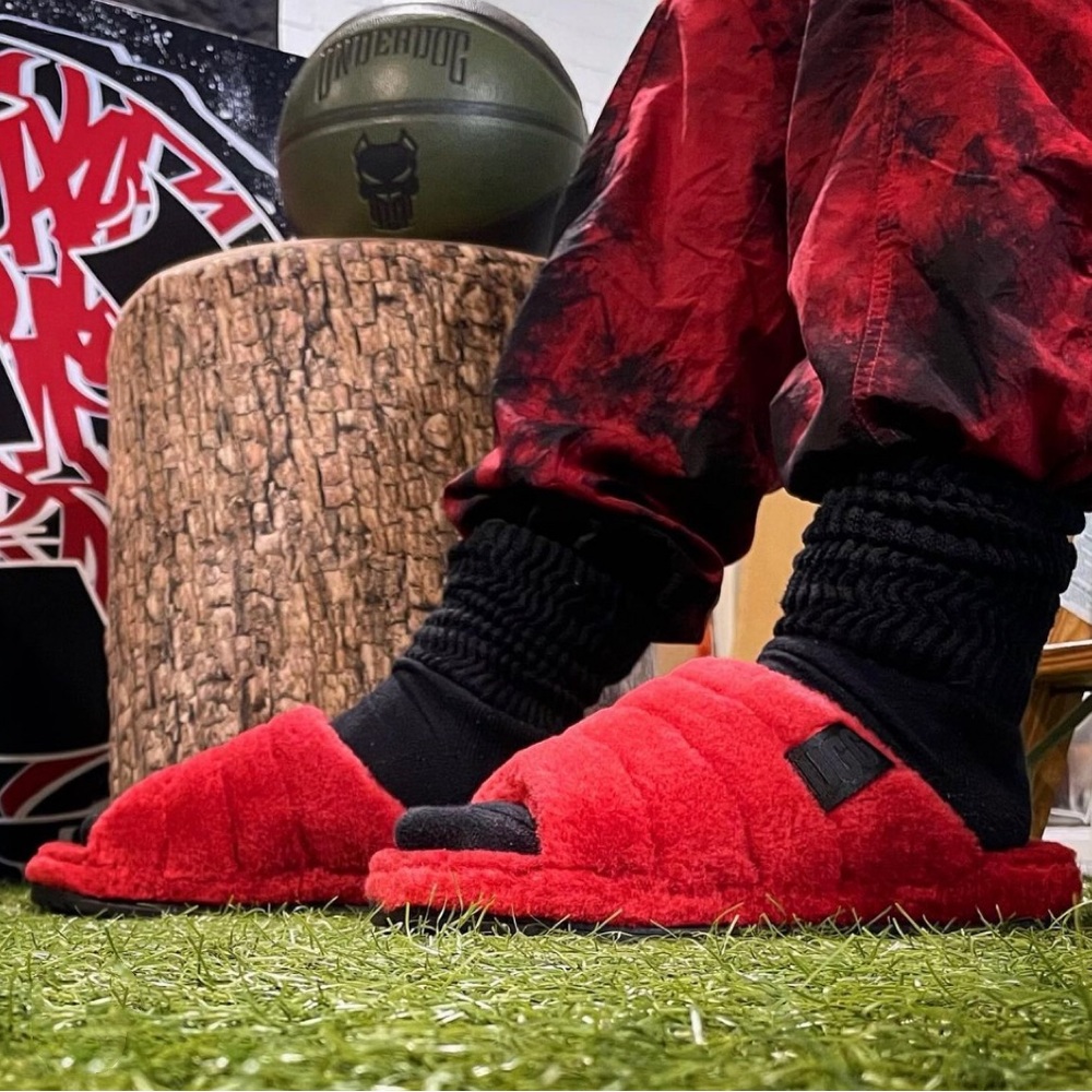 UGG mens Fluff You Red slippers. New with box.